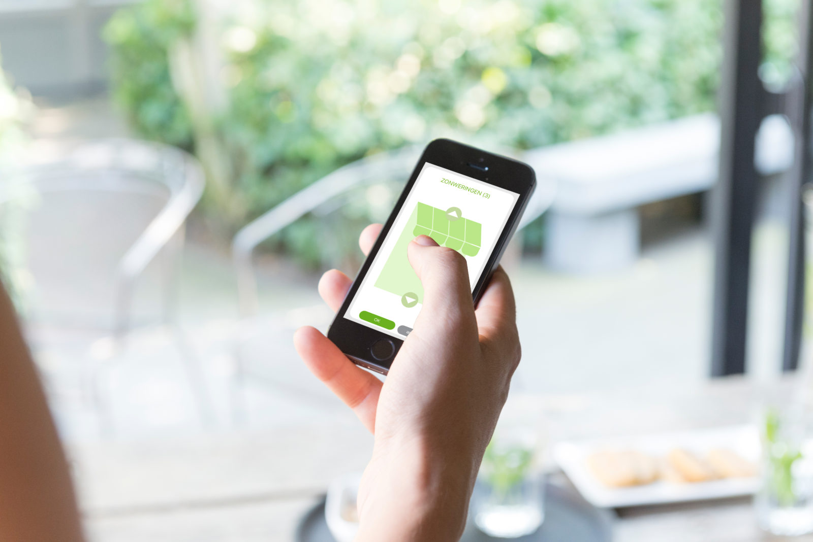 Somfy bediening uitvalschermen